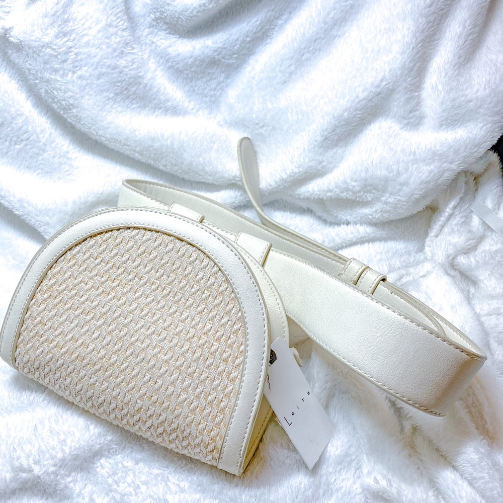 new Leith / Nordstrom straw / white belt bag
